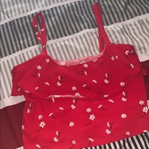 crop daisy  top